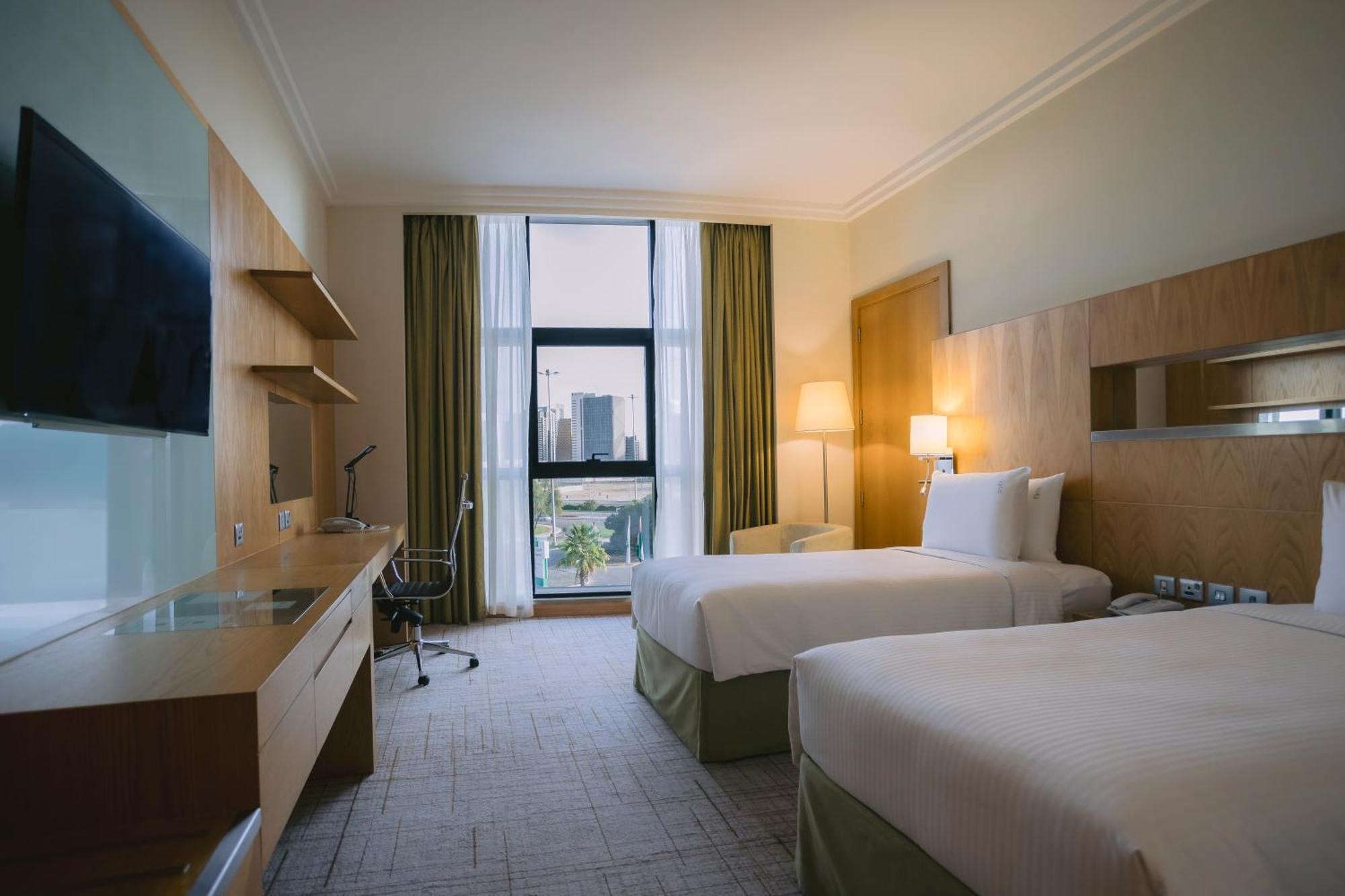 By Ihg Hotel 4*